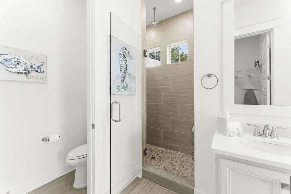 Rhema Beach Haus 2BR Luxury Retreat