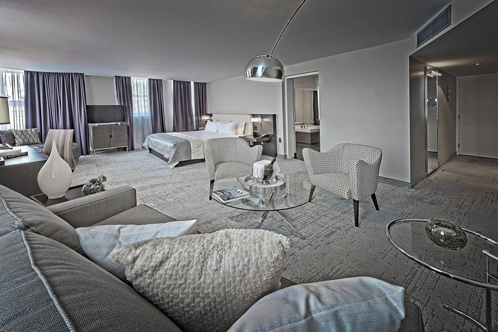 HOTEL10