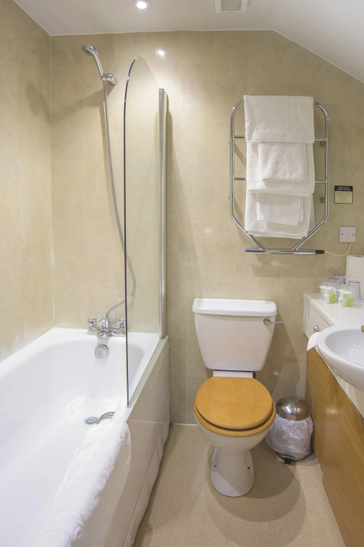 Newby Bridge Hotel