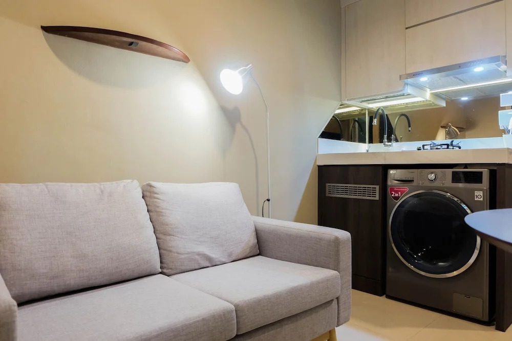 1BR Fully Furnished Apartment at Green Pramuka