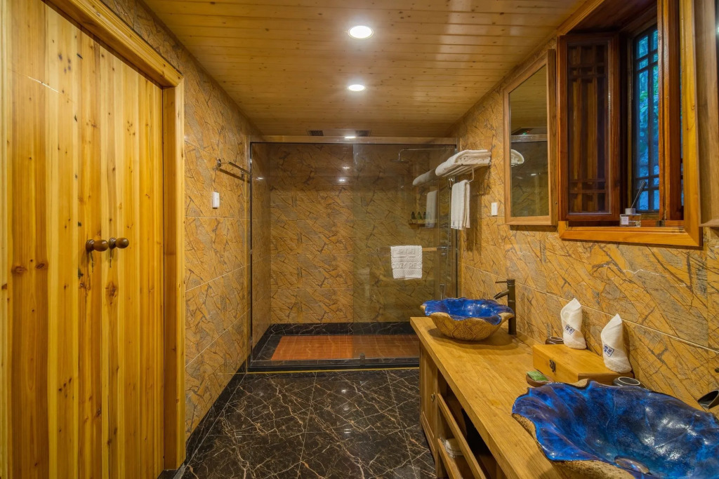 Yangshuo Ancient Garden Boutique Hotel-English speaking team&Swimming pool&Activities organized&Free pick up from Airport or TS over 4 nights