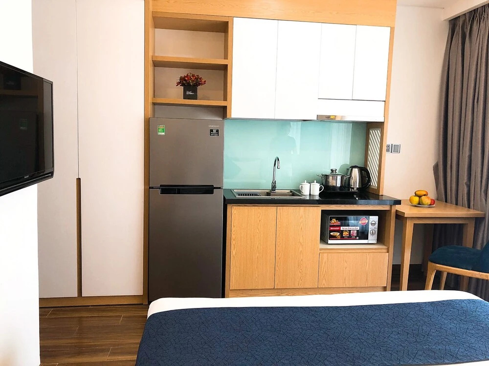 Hsuites Hotel and Apartment