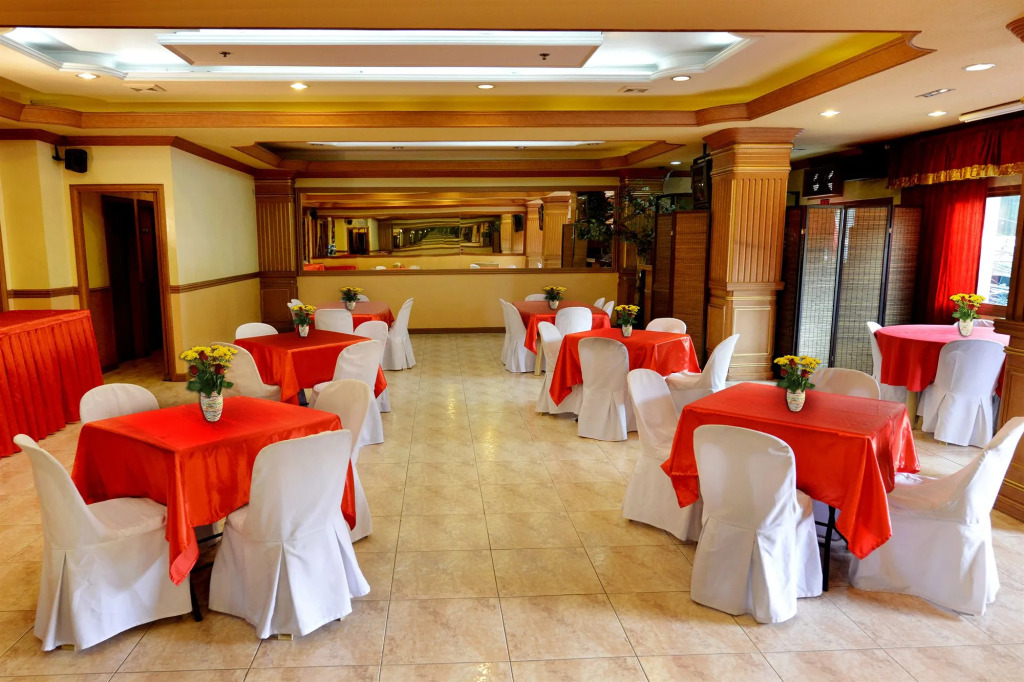 Paladin Hotel