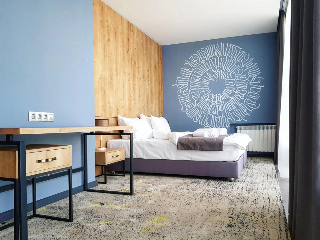 Hotel Alpha