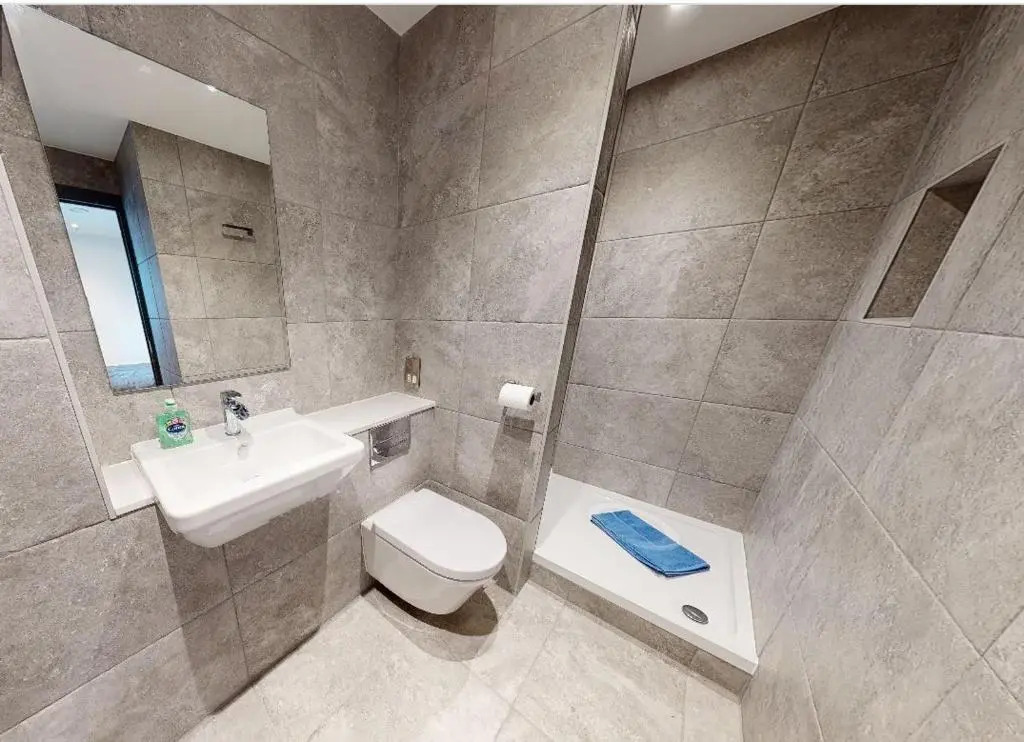 4 The View apartments Ilfracombe - Seafront, Parking, Lift, EV