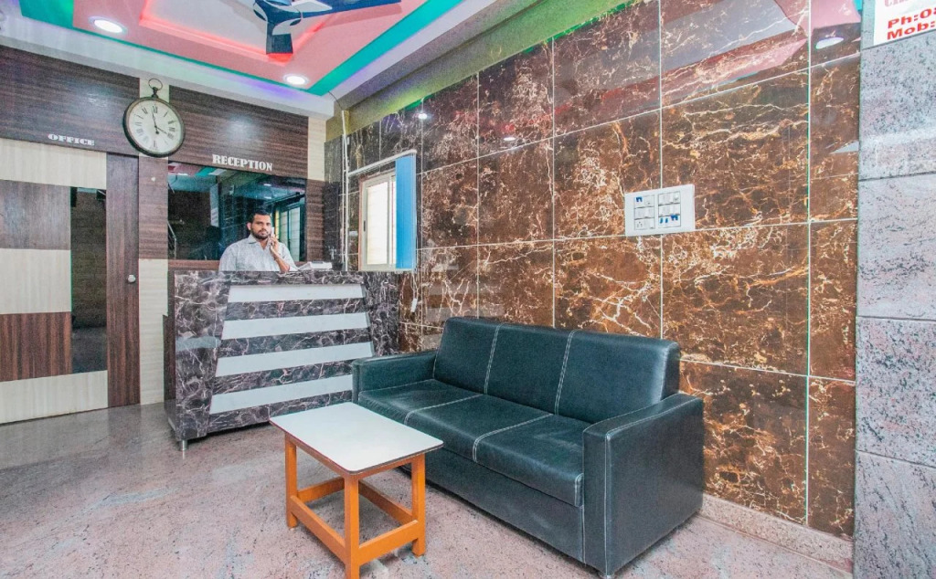 Hotel Dwaraka By OYO Rooms