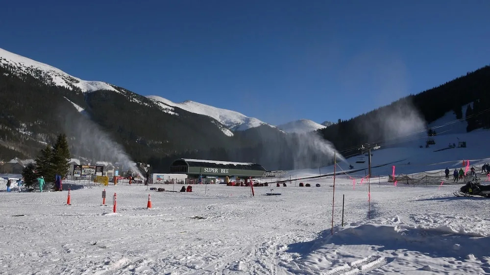 Pet-Friendly Ski in Ski out Condo 30 Second Walk to Lift  - SF204 by RedAwning
