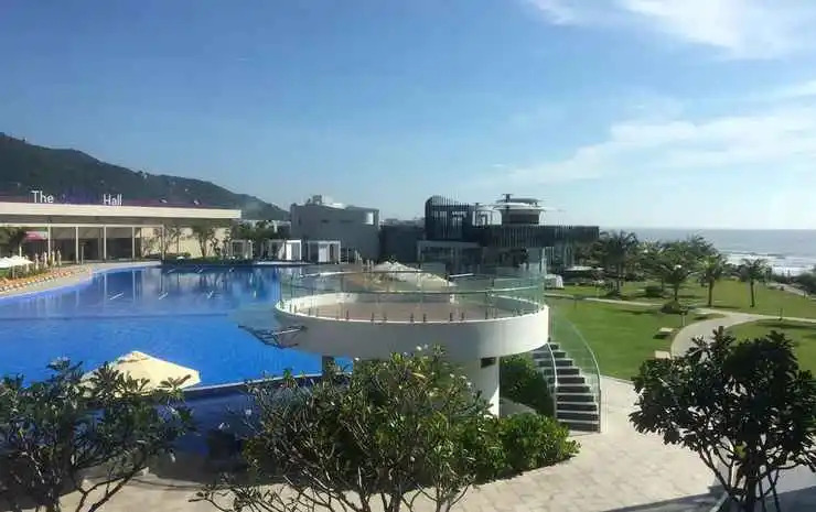 Oceanami Villas & Beach Club