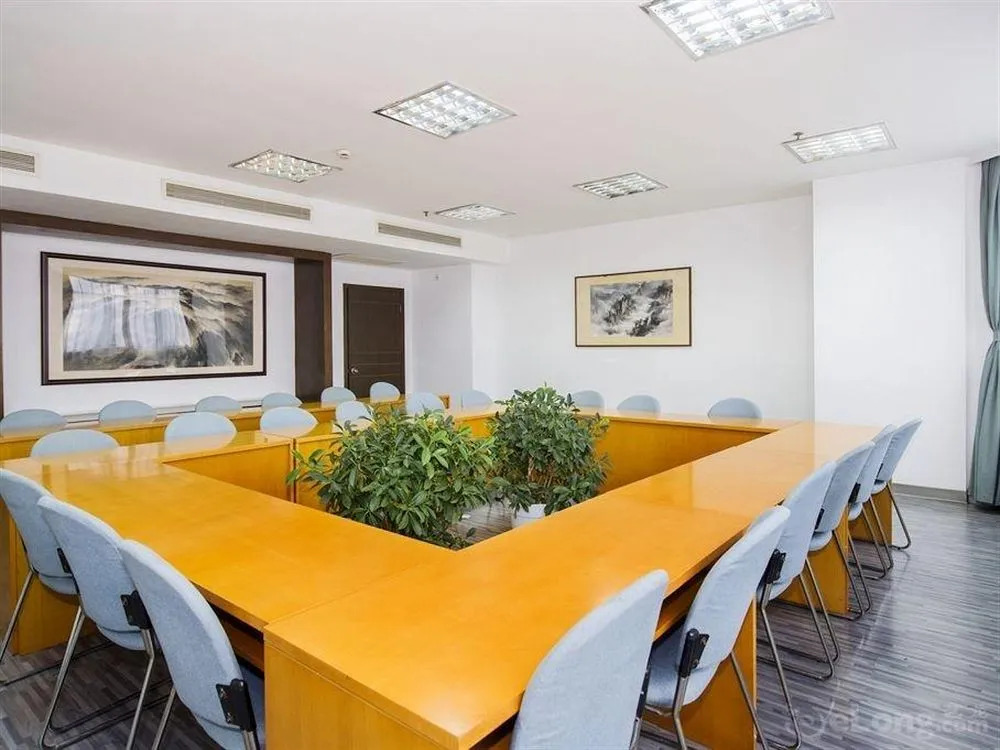 Shanghai East Asia Sport Hotel