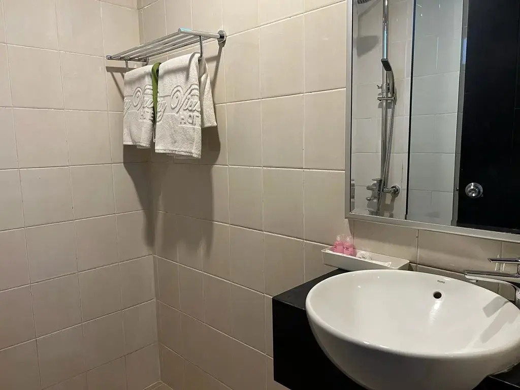 Ayla City Hotel