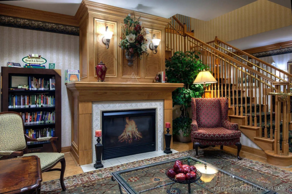 Comfort Inn & Suites Northern Kentucky