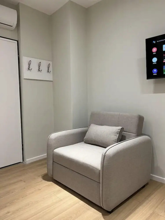 Modern 1 Apartment