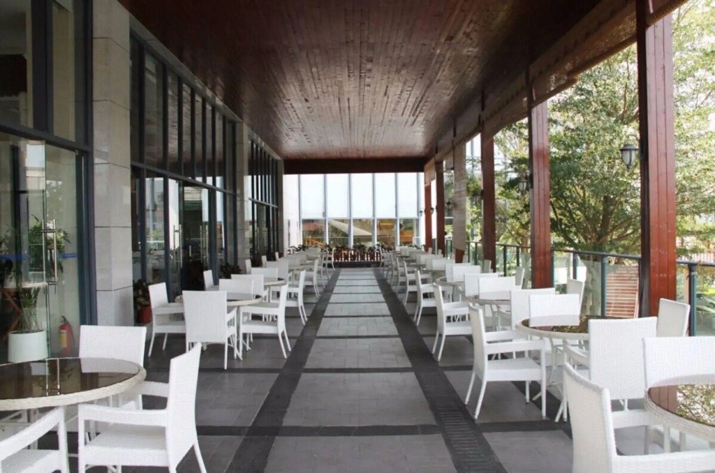 Sisuo Seaview Hotel