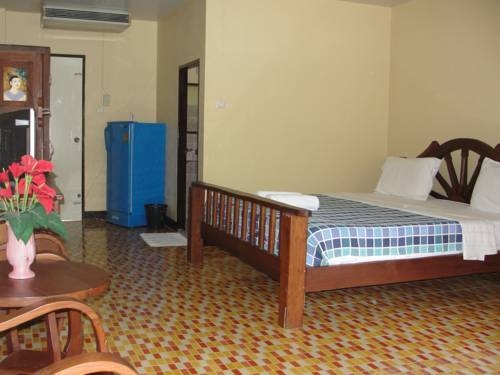 Baan Kasemsuk Guesthouse