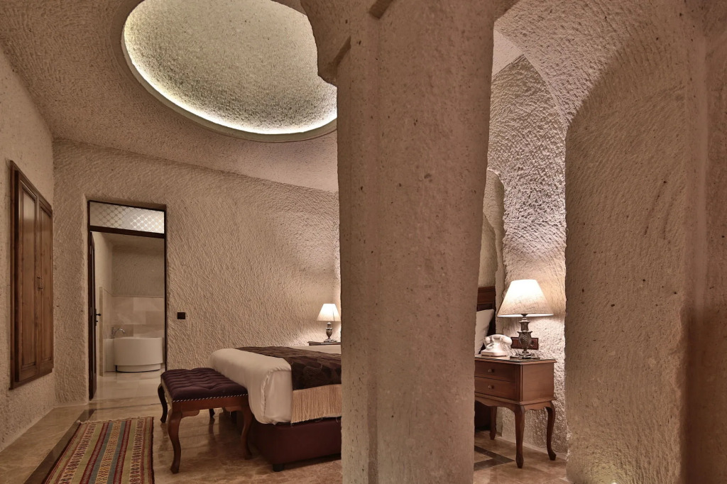 Artemis Cave Suites & Spa- Adults Only