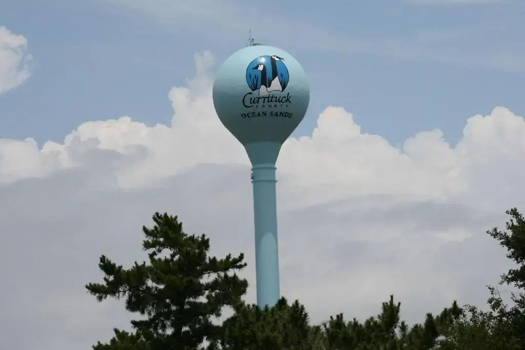 OBX Family Home with Pool - pet friendly - close to beach