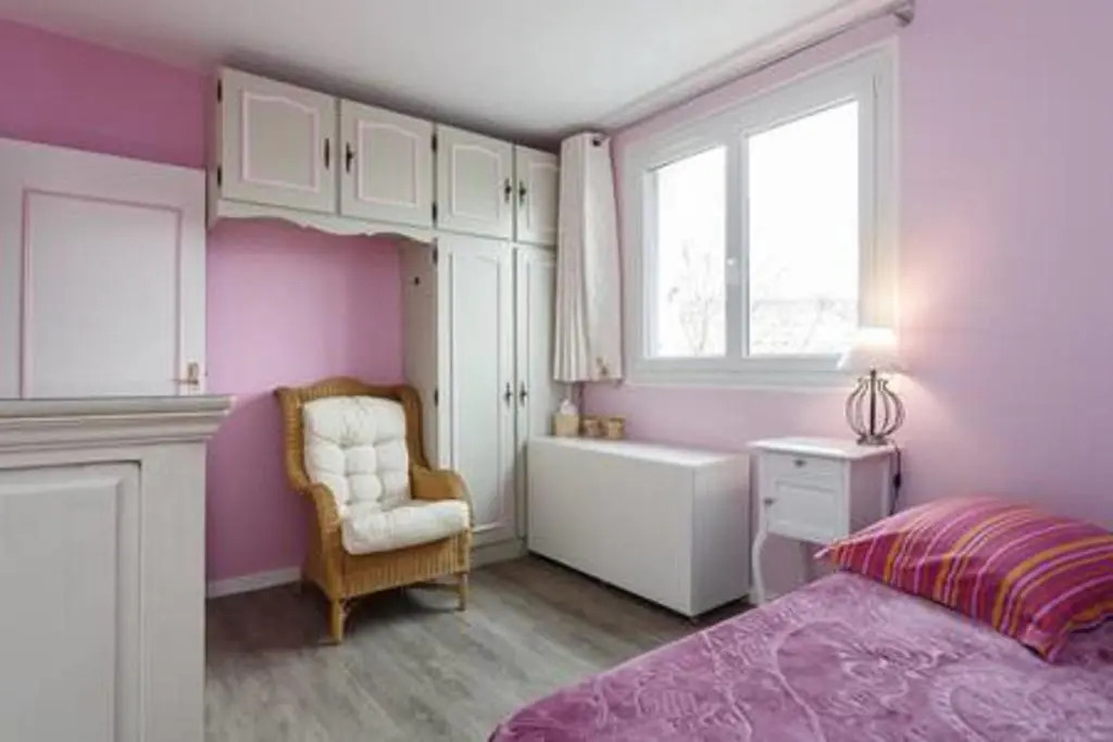 REFAIT A NEUF Appartement proche de Paris