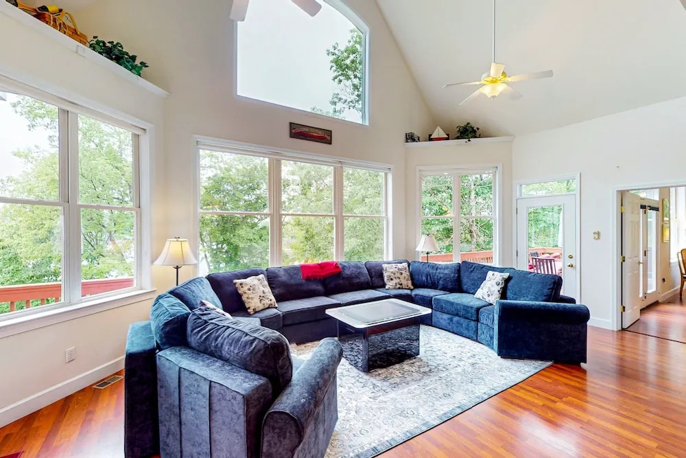 Still Waters - Lakefront Luxury Home With Views, Dock, Home Theater & Game Room