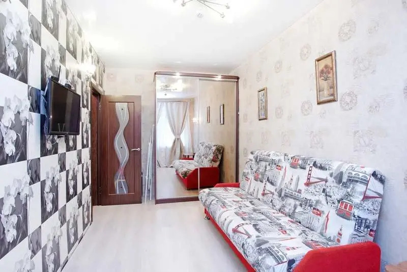 Apartament na Moskovskom 165