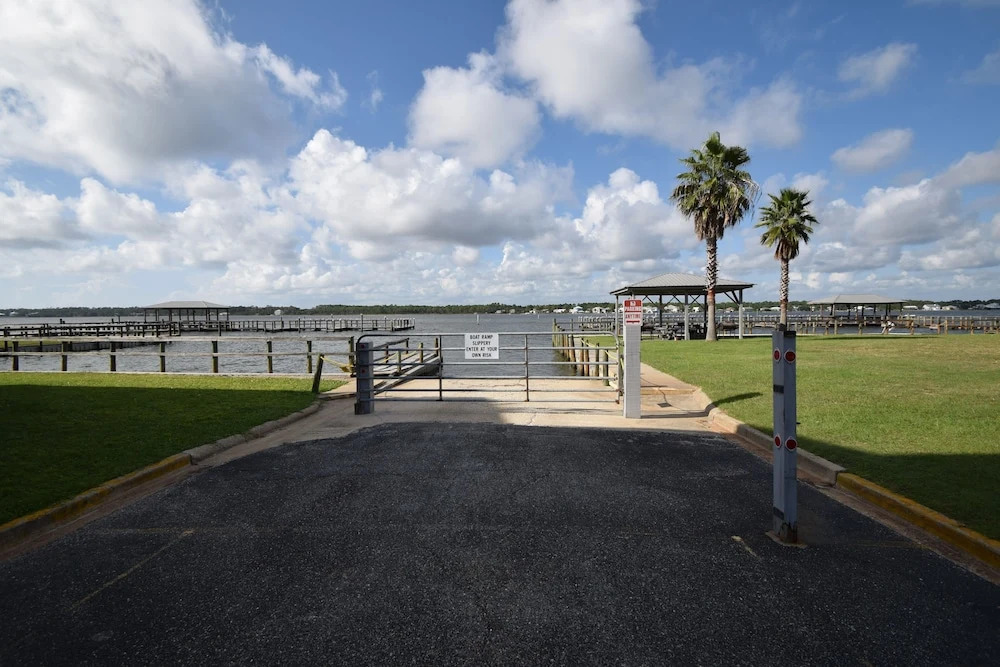 Sea Oats E104 2 Bedrooms 2 Bathrooms Condo