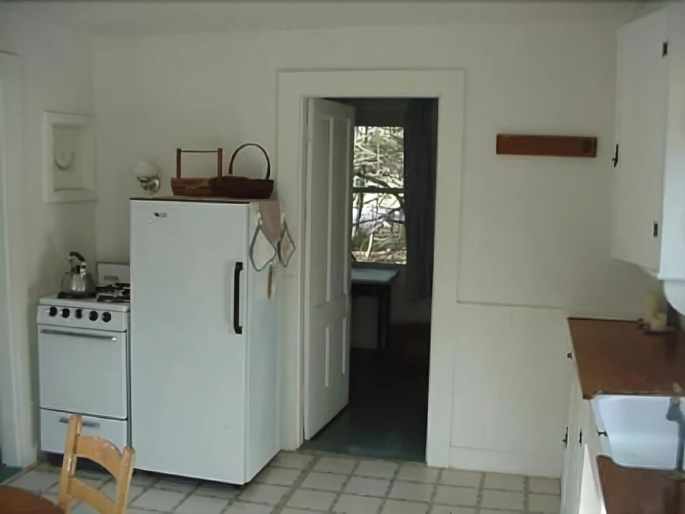 Blue House - Two Bedroom Home