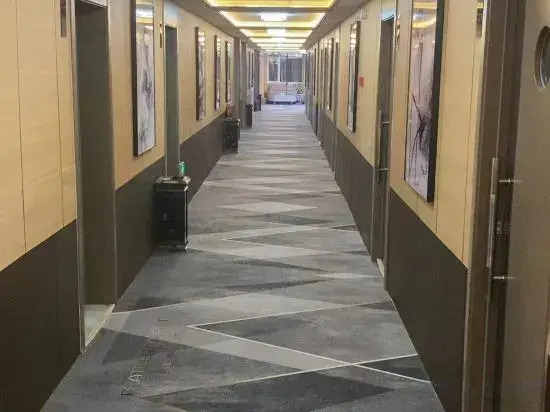 Lan ou Shangpin Hotel (Lanzhou Zhongchuan Airport Rainbow City)