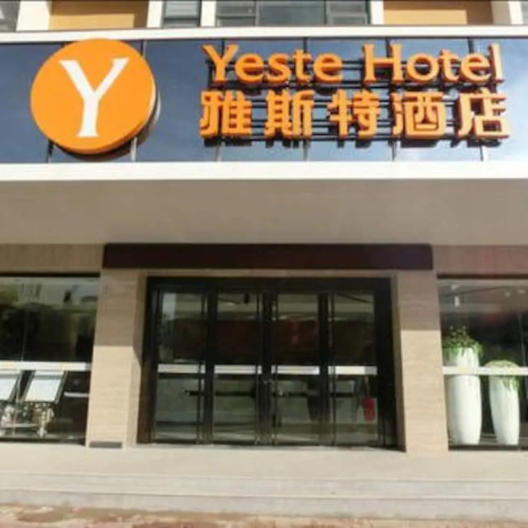 Yeste Hotel