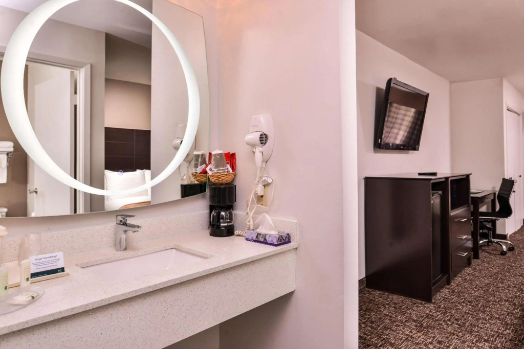 Quality Inn & Suites Beaumont