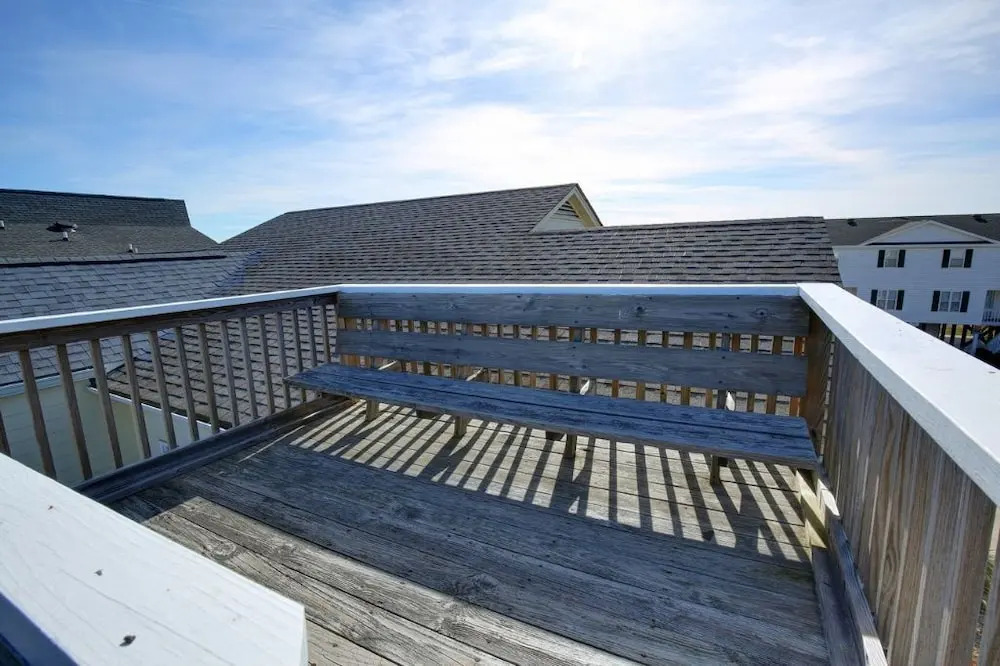Toadally Relaxin' 2 Bedroom Home by RedAwning