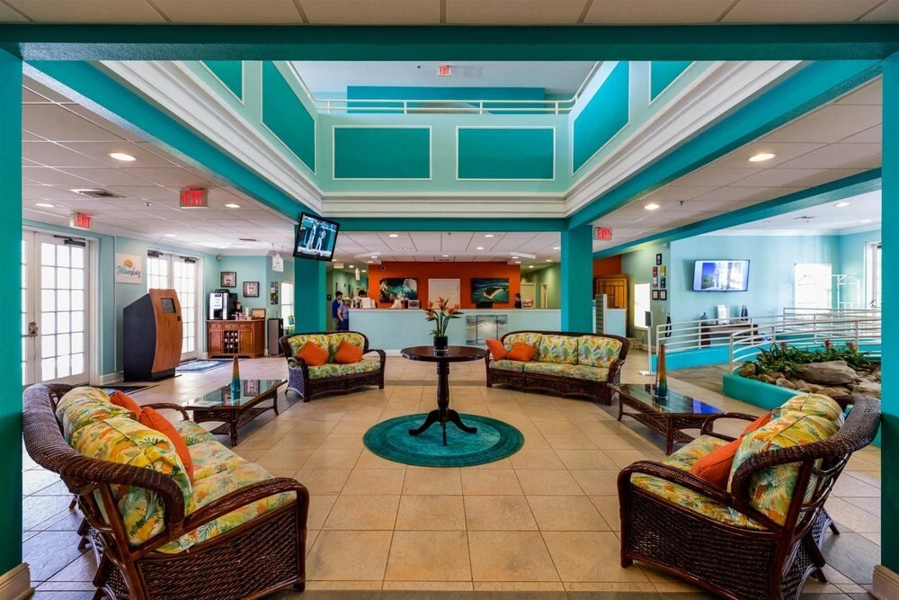 Fabulous modern 3 bed condo in Bahama Bay resort - Villa #493