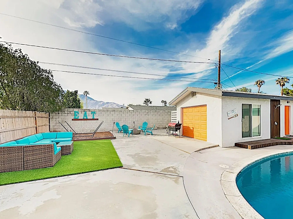 2393 Palm Springs - 3 Br Home