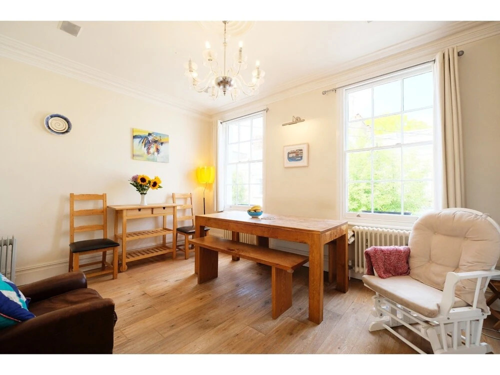 3-br Spacious Flat in Central London