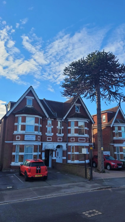 Argyle Lodge Self Catering Guest House