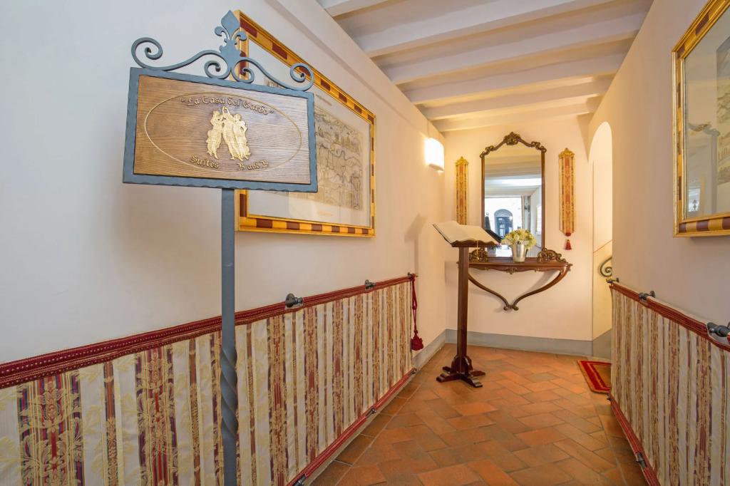 La Casa Del Garbo - Luxury Rooms & Suite
