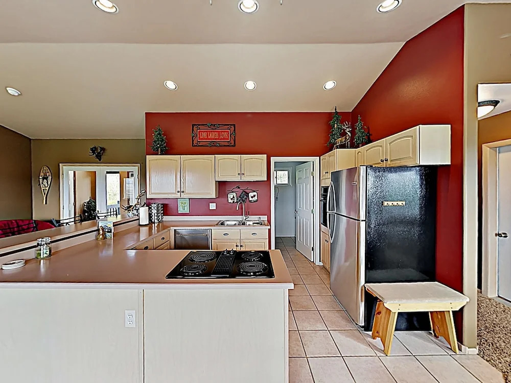 New Listing! Mountain-view At Granby Ranch 4 Bedroom Home
