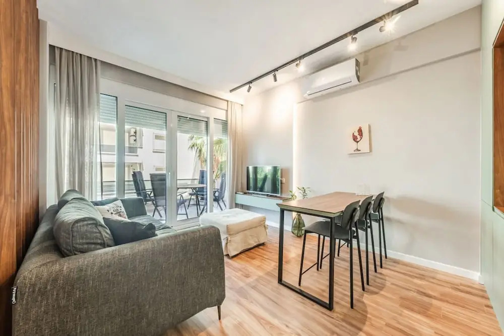 Luxury Seaview Apartment Free Parking