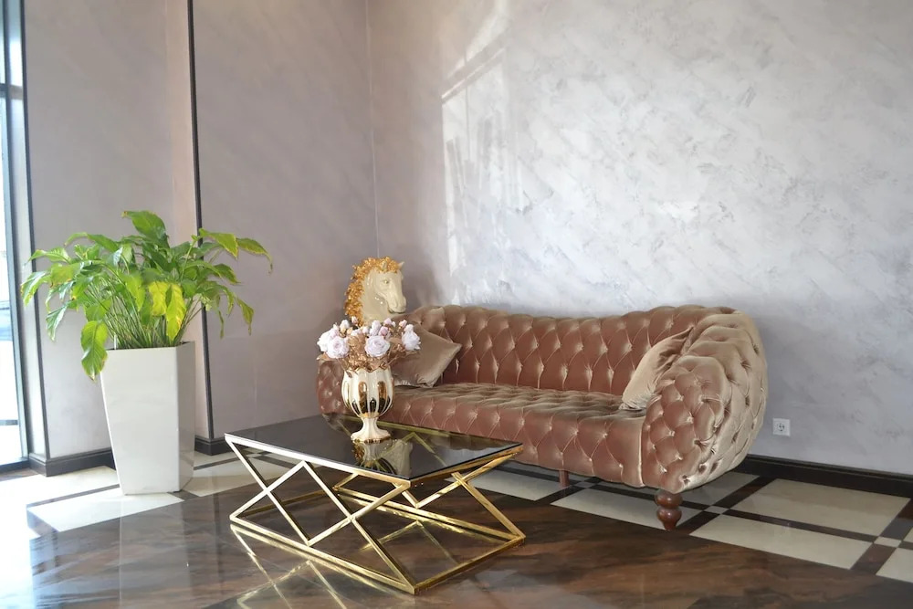 V hotel & tours