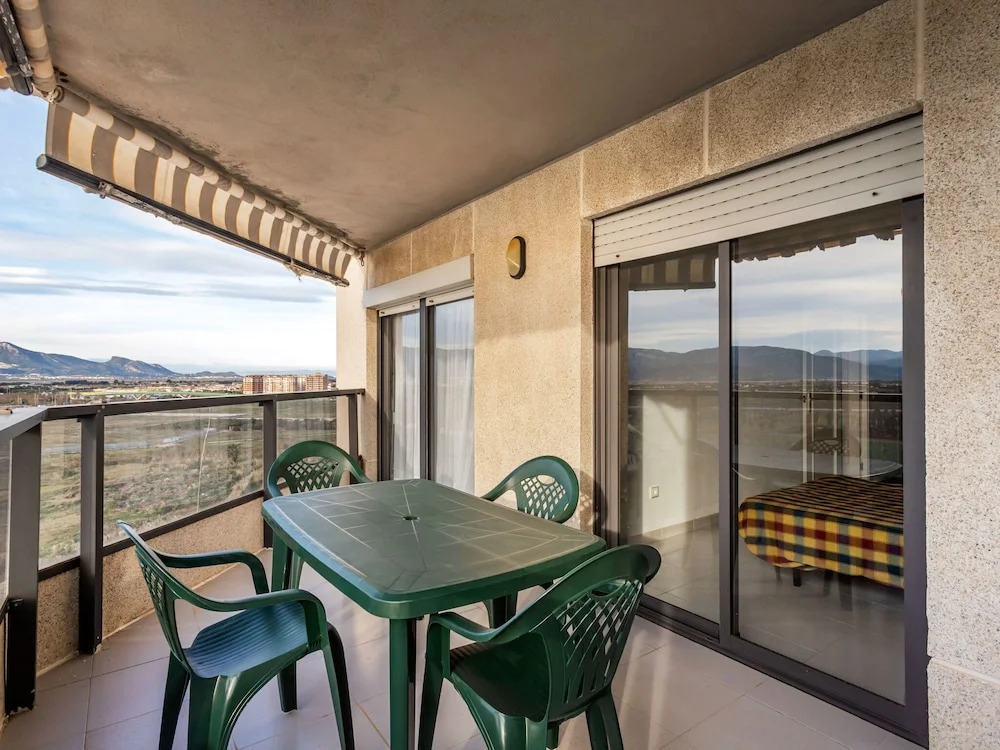 Modern Apartment in Cullera With Swimming Pool