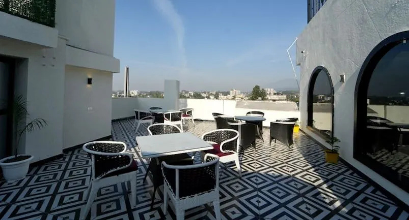 Grand Luxotica By DLS Hotels