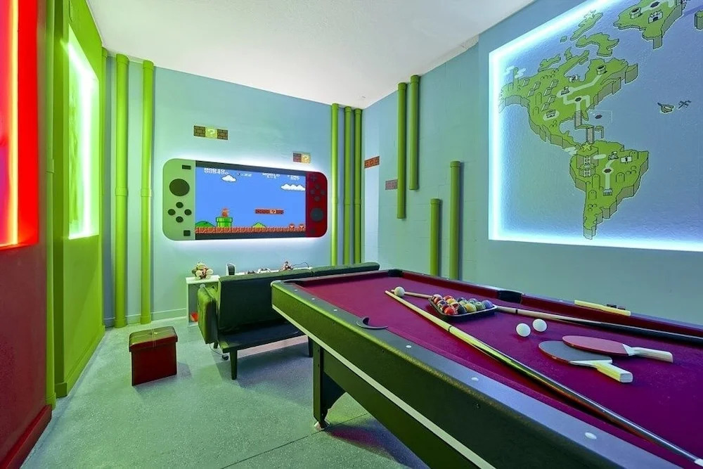 5 Bed In Champions Gate, Modern Decor, Kid Themed Rooms, Game Room, Gated Resort! 5 Bedroom Home by RedAwning
