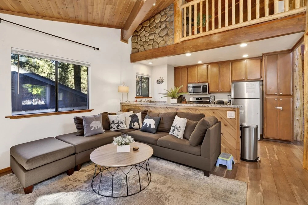 2210-sherwood Chalet 2 Bedroom Home by Redawning