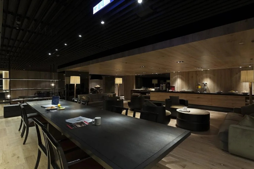Gloria Residence