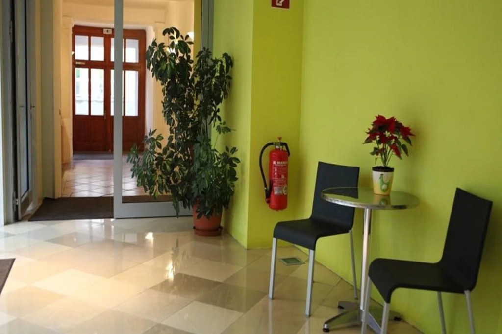 Hotel Caroline