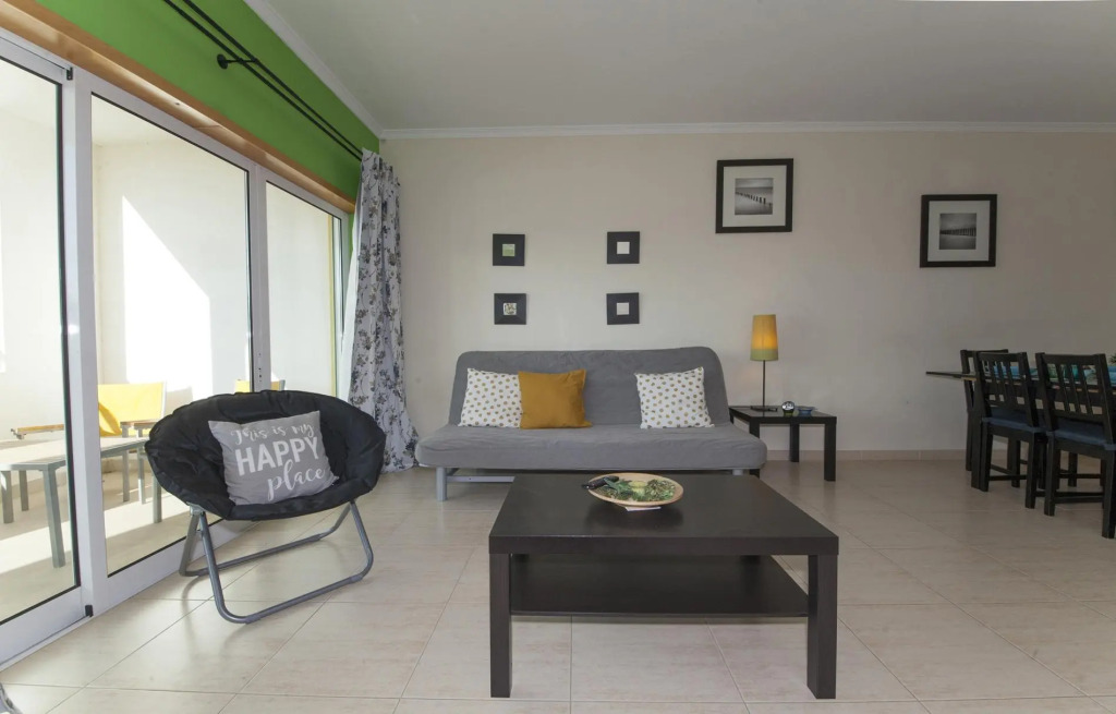 B44 - Alto do Quintao Central Apartment