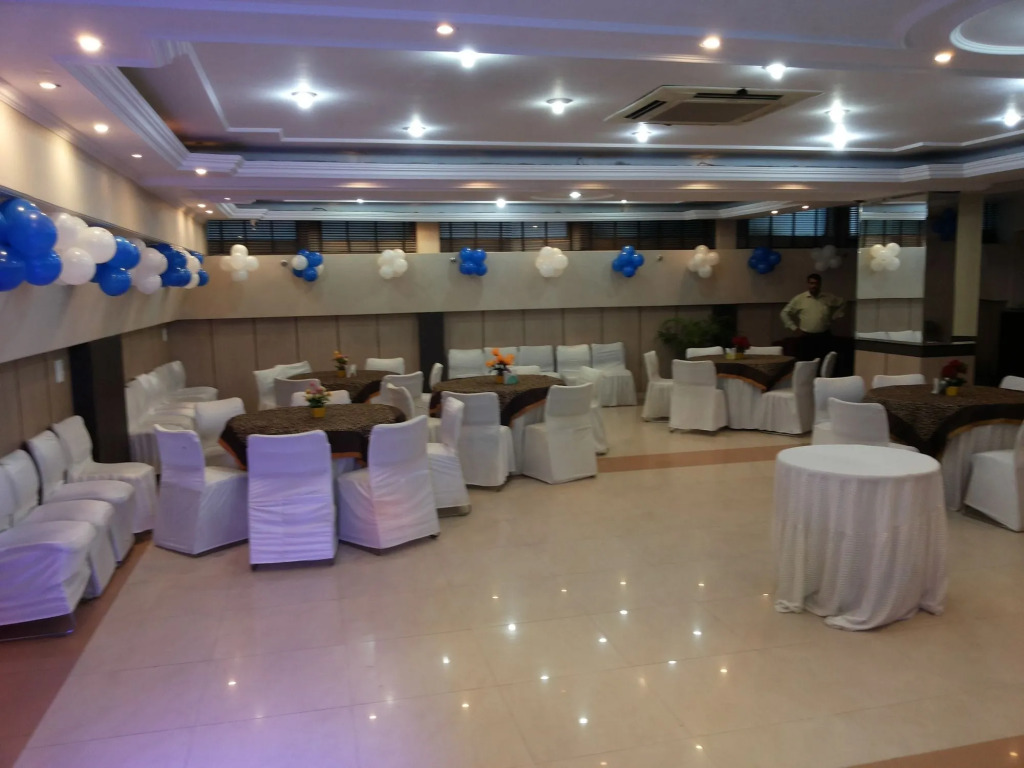 Hotel Lloyd Residency