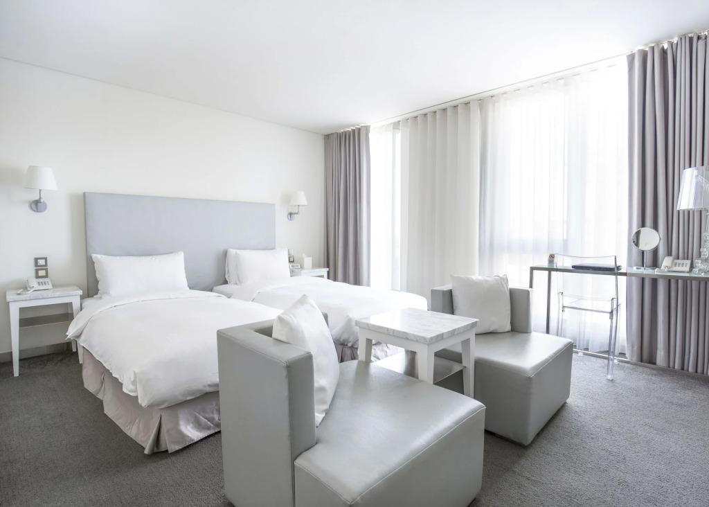 Ambience Hotel Taipei