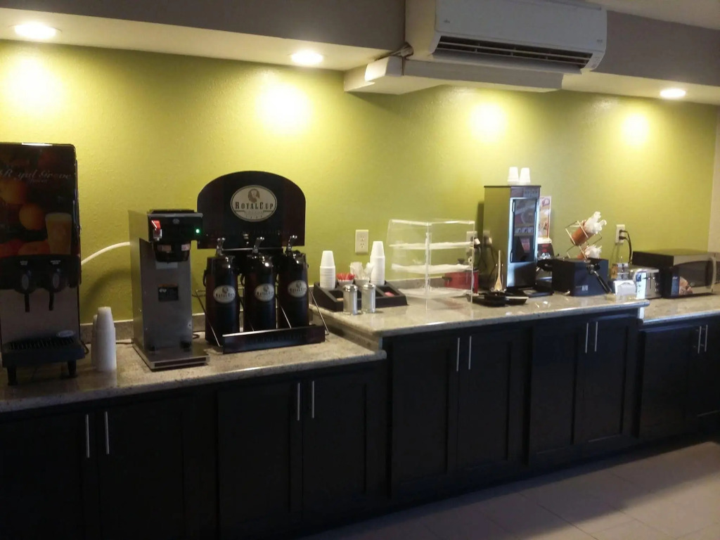 Regency Inn