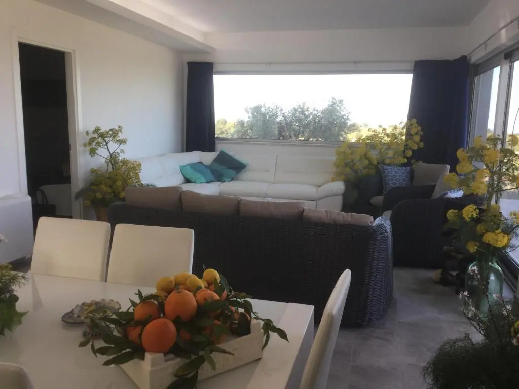 VILLA DEL SOLE con piscina