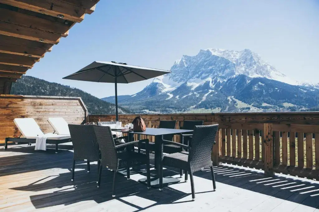 PUR Suites & Chalets