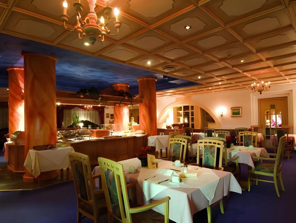 Hotel Alpenhof